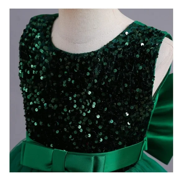 COLOR: GREEN 20-11
